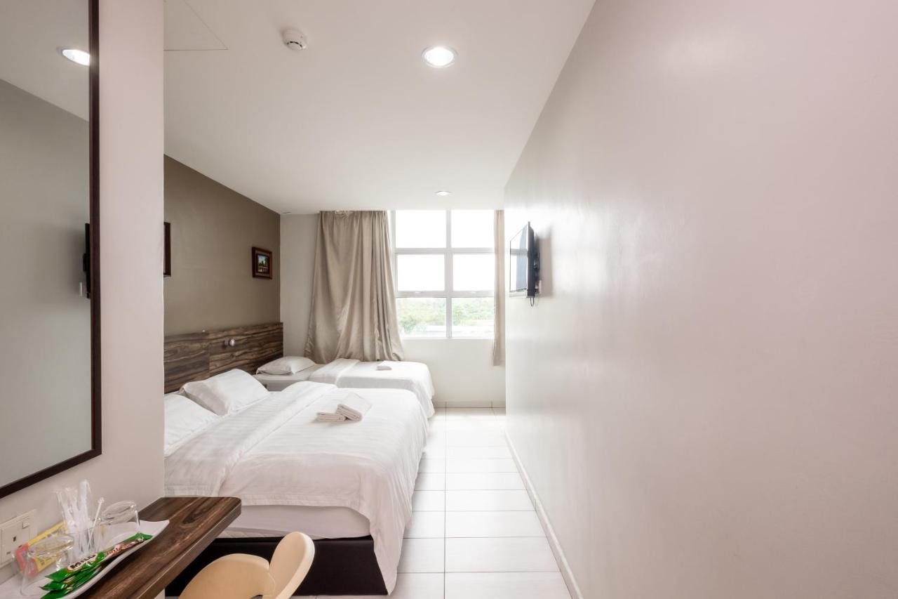 Bg Business Hotel Bukit Mertajam Buitenkant foto