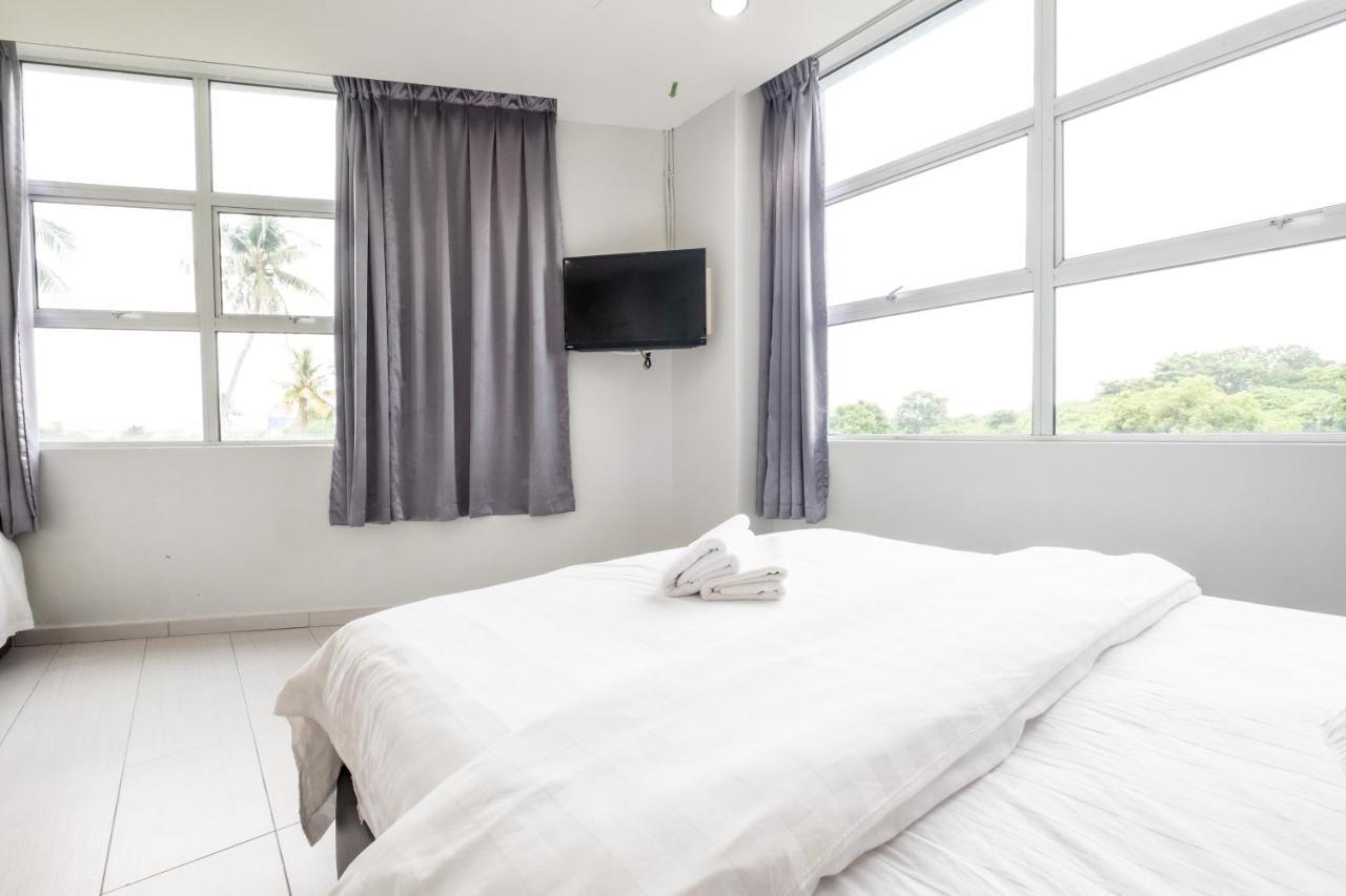 Bg Business Hotel Bukit Mertajam Buitenkant foto