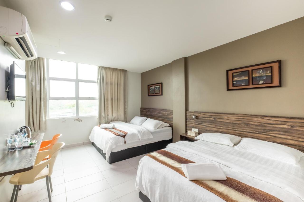 Bg Business Hotel Bukit Mertajam Buitenkant foto