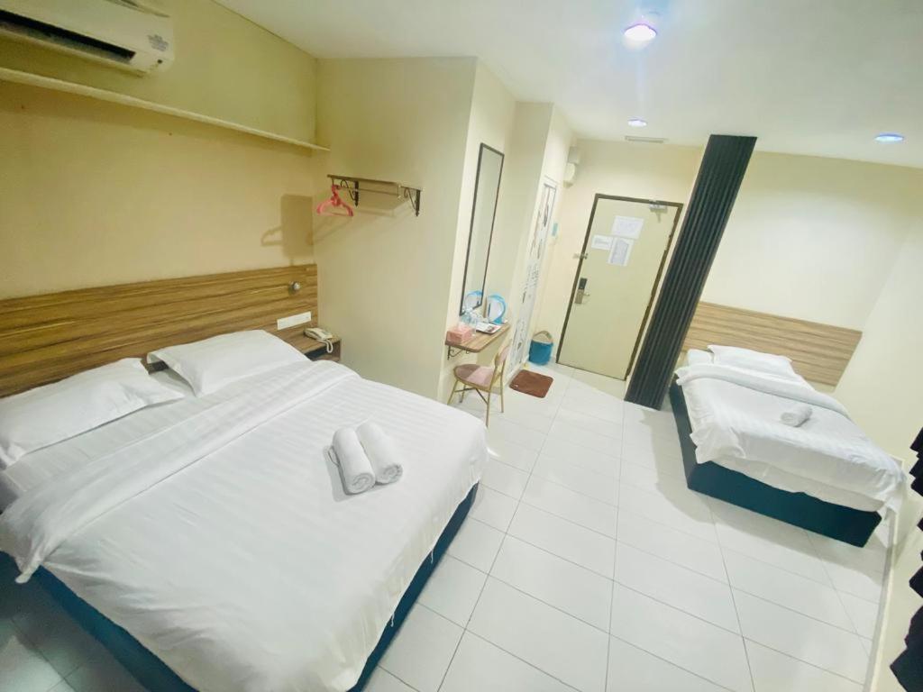 Bg Business Hotel Bukit Mertajam Buitenkant foto