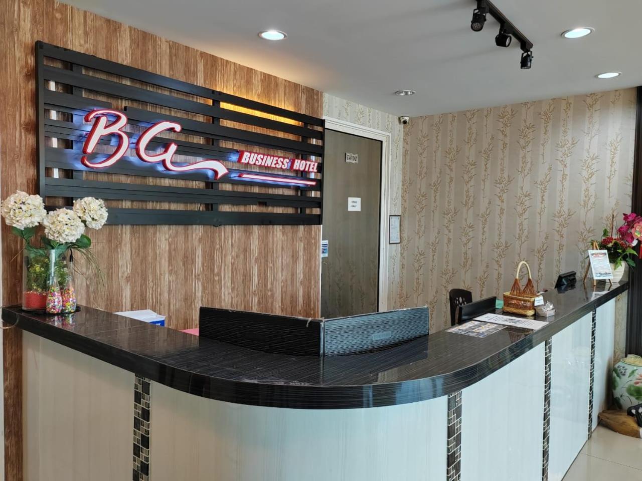 Bg Business Hotel Bukit Mertajam Buitenkant foto